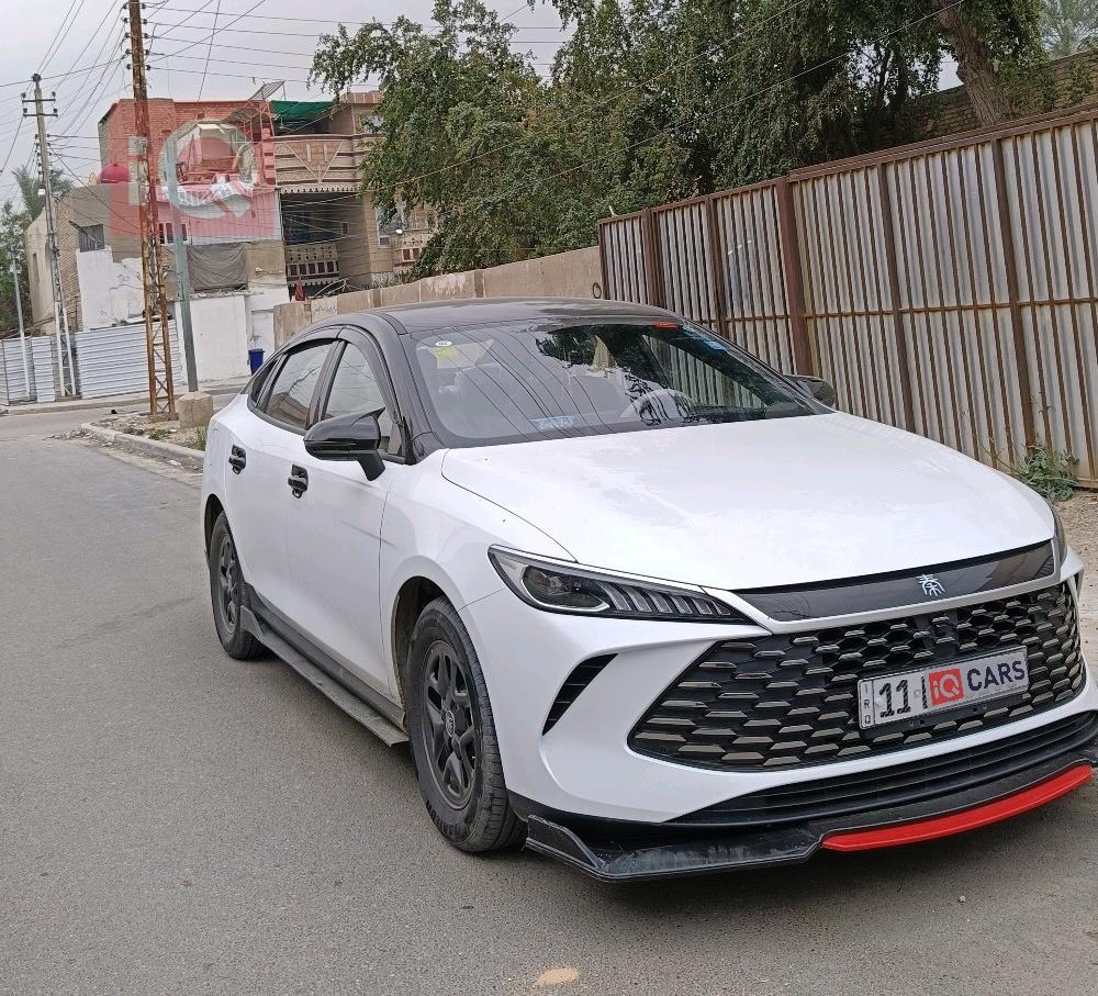 بي واي دي Qin Plus